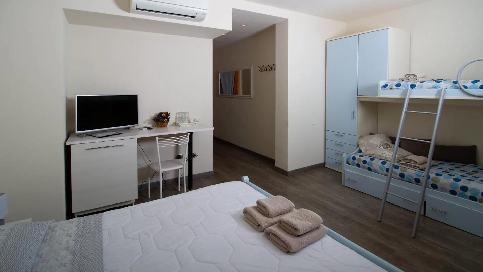 Holiday Home Sovenigo Puegnago del Garda Italia